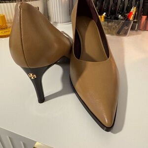 NWT Tory Burch Brown Leather Heels Size 11